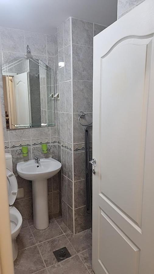 Vodenica Appartement Novi Sad Buitenkant foto
